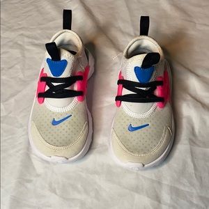 Kids Nike shoes